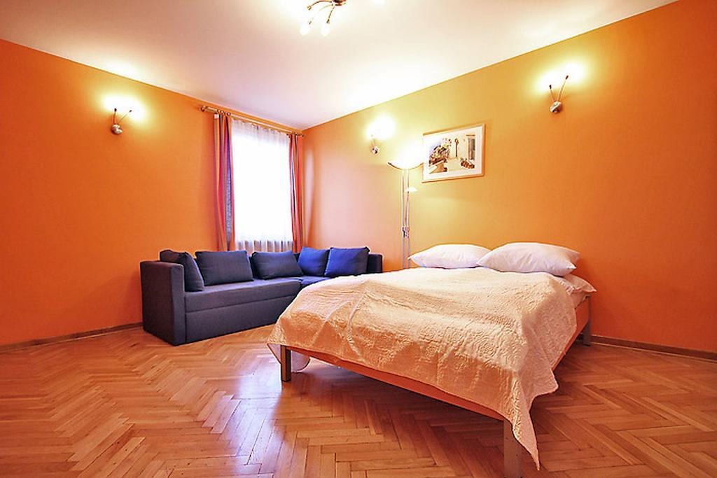 Capital Apartments - Centrum - Pokorna Varsóvia Quarto foto